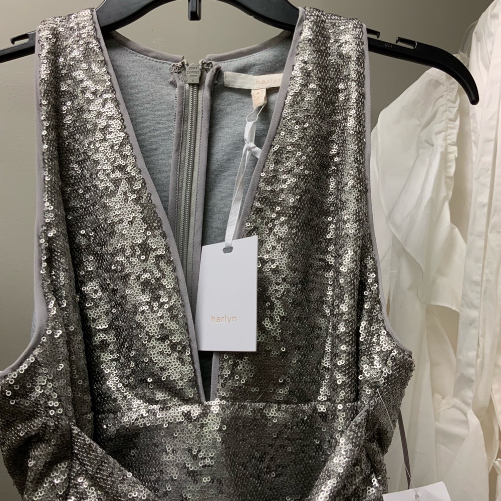 Harlyn Plunge Neck Silver Sequin Dress - Picture 4 of 4